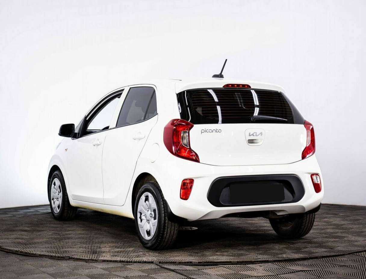 Kia Picanto с пробегом — 2022 год. Фото: #5