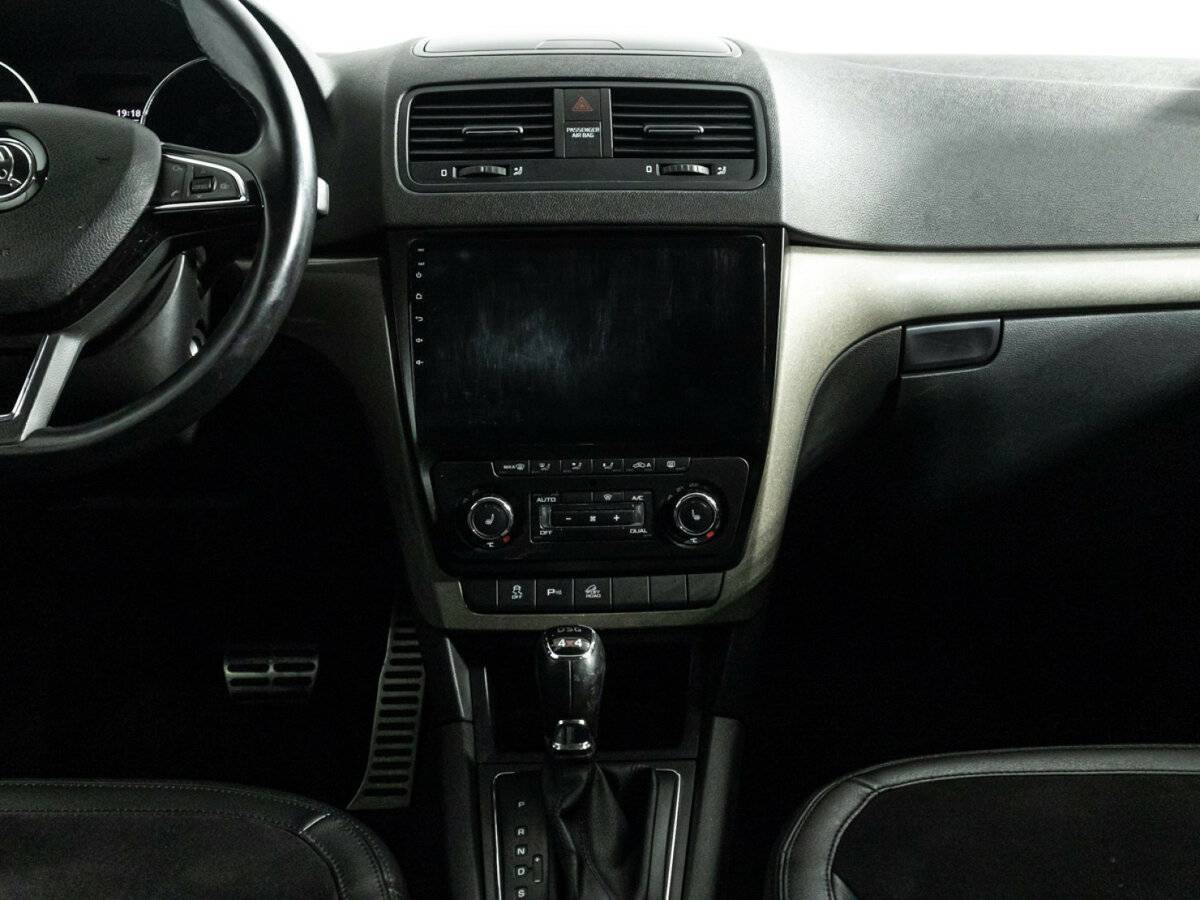 Skoda Yeti с пробегом — 2014 год. Фото: #13
