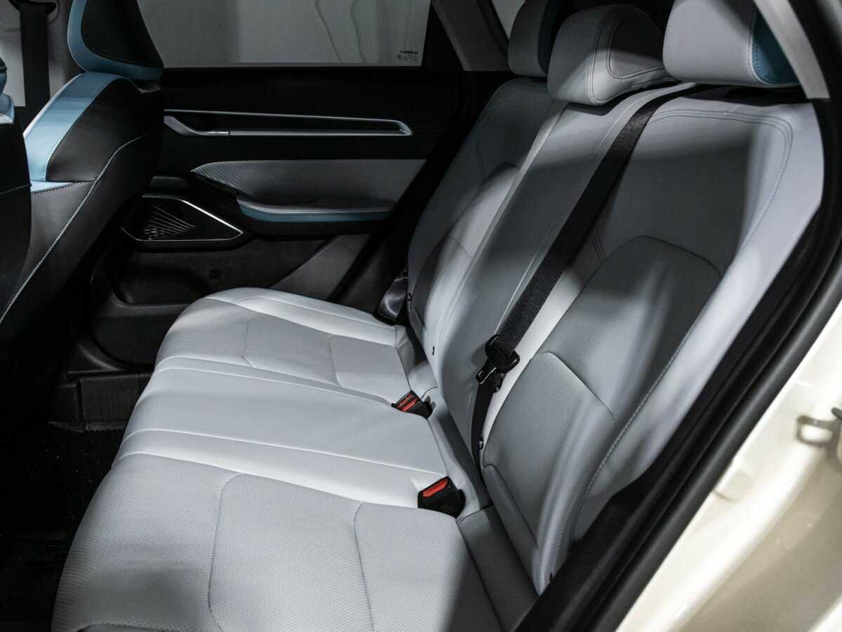 Geely Emgrand с пробегом — 2023 год. Фото: #9