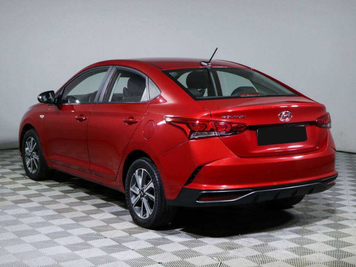Hyundai Solaris с пробегом — 2020 год. Фото: #4