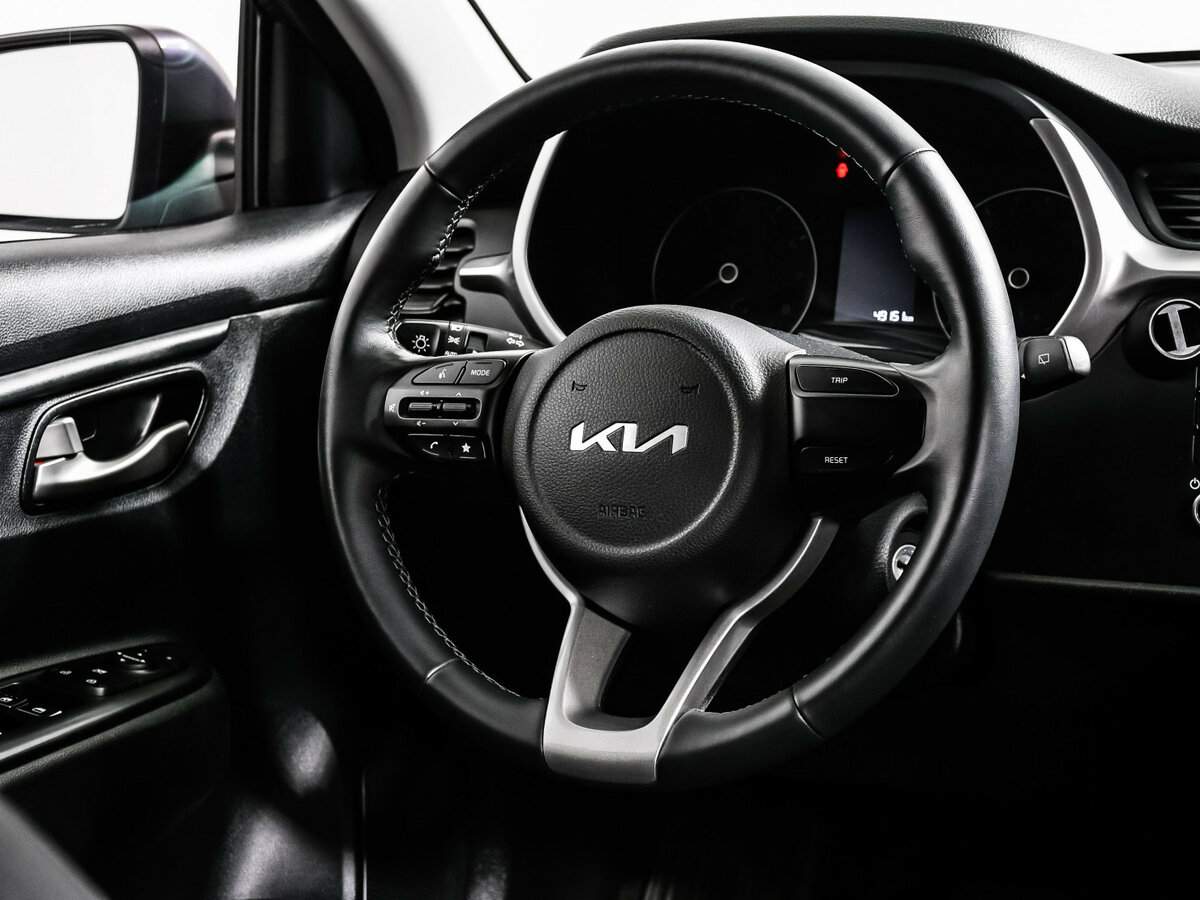 Kia Rio с пробегом — 2021 год. Фото: #15