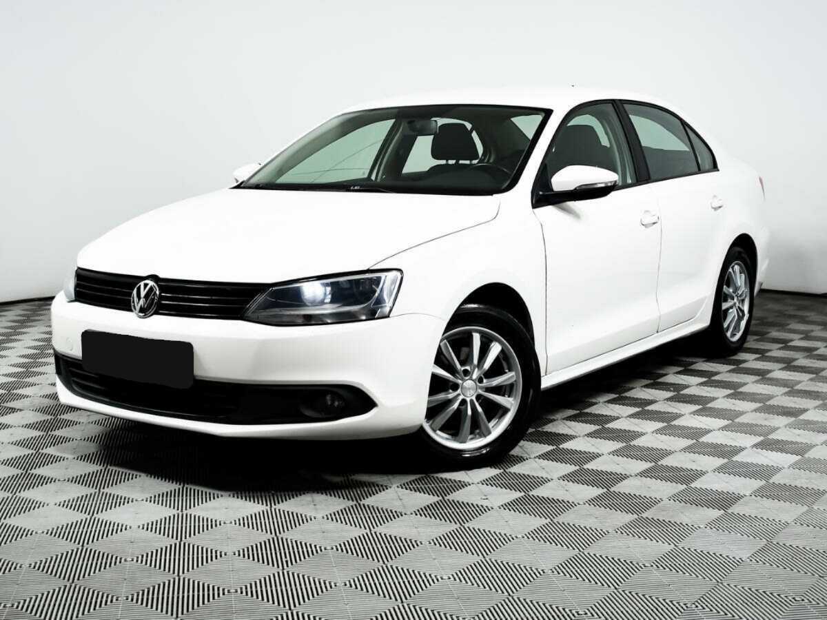 Volkswagen Jetta с пробегом — 2012 год. Фото: #0