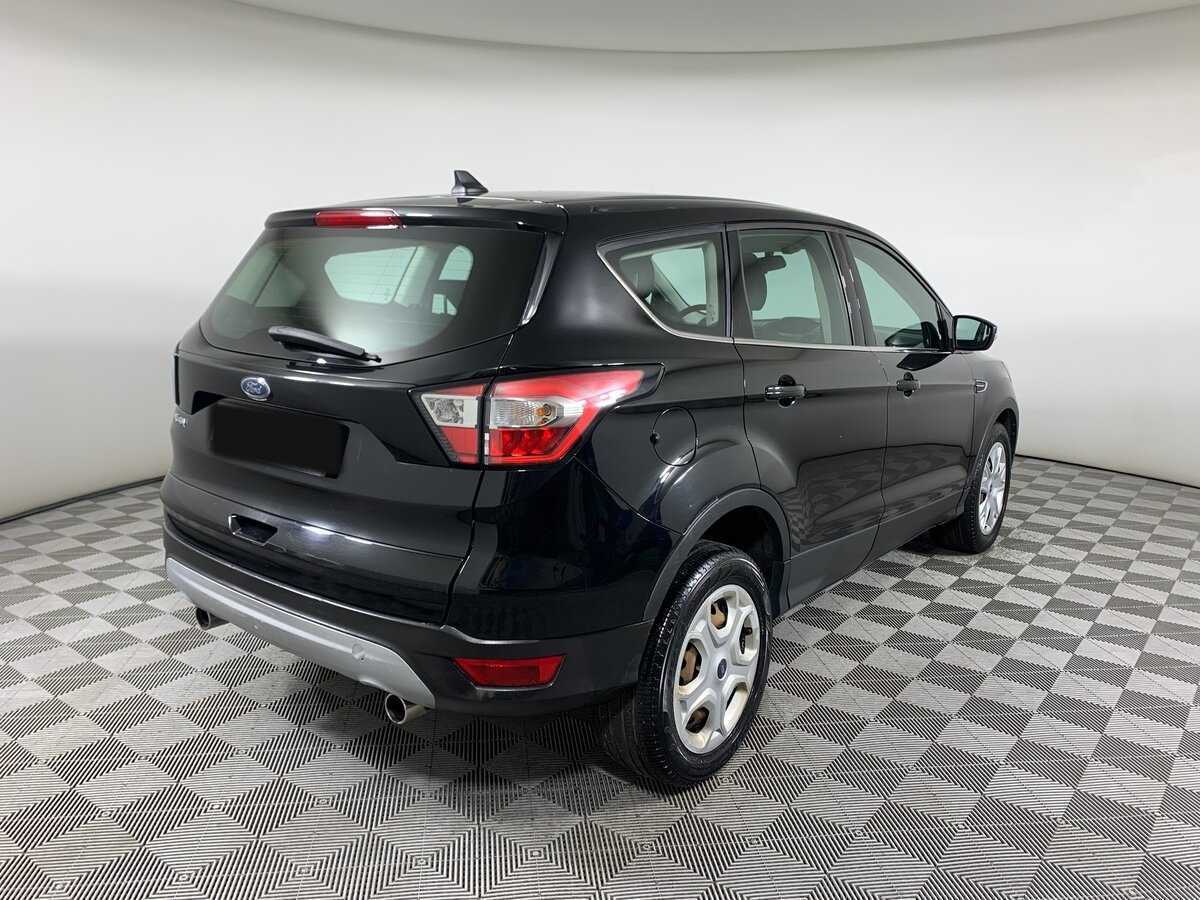 Ford Kuga с пробегом — 2019 год. Фото: #4