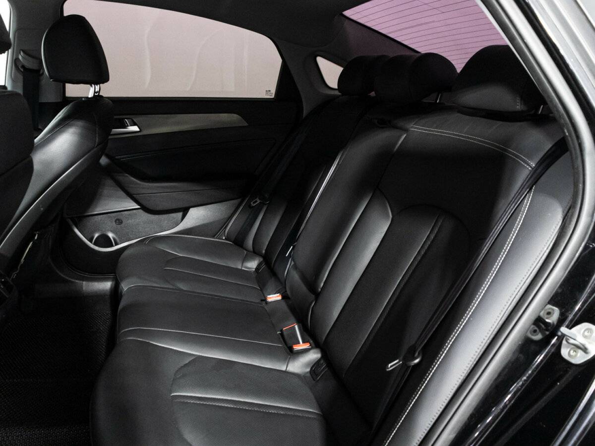 Hyundai Sonata с пробегом — 2018 год. Фото: #8