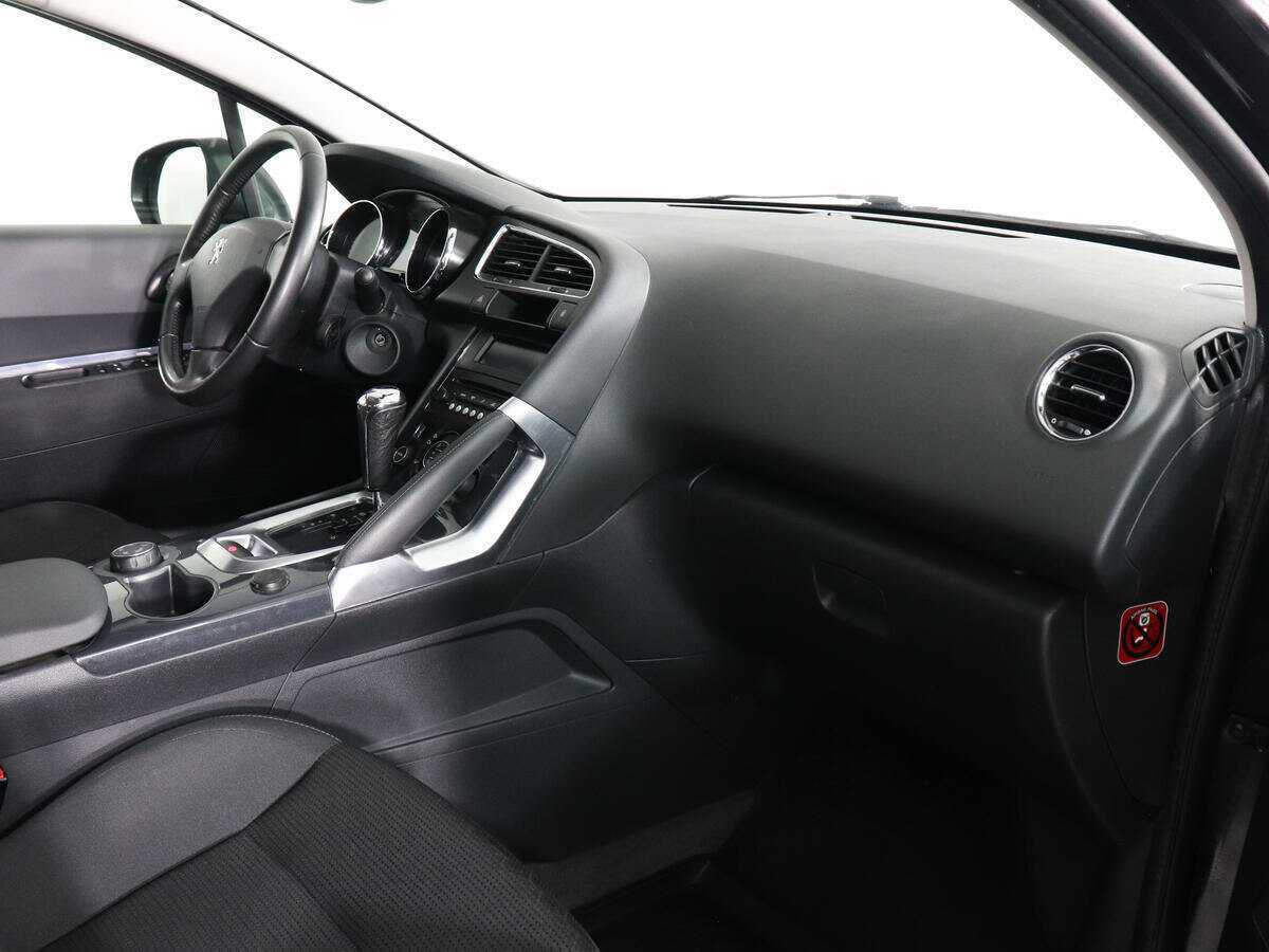 Peugeot 3008 с пробегом — 2016 год. Фото: #10
