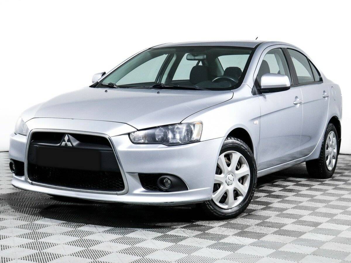 Mitsubishi Lancer с пробегом — 2014 год. Фото: #0