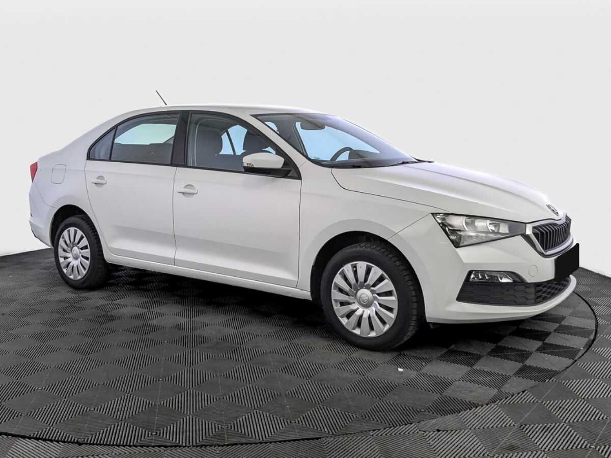 Skoda Rapid с пробегом — 2020 год. Фото: #2