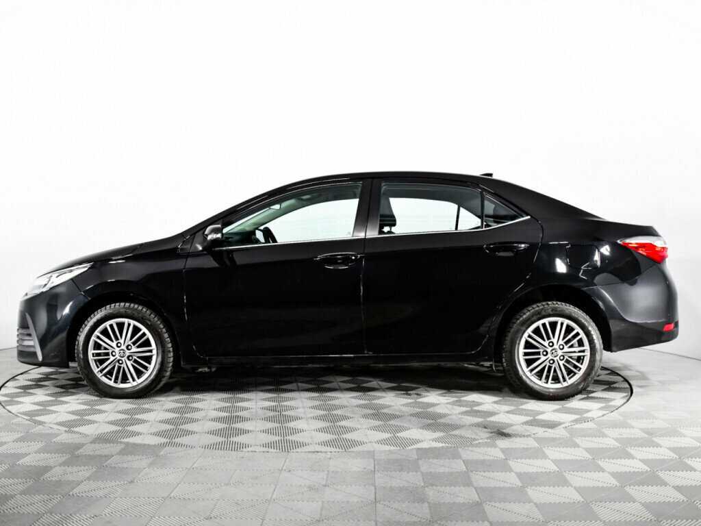 Toyota Corolla с пробегом — 2018 год. Фото: #7