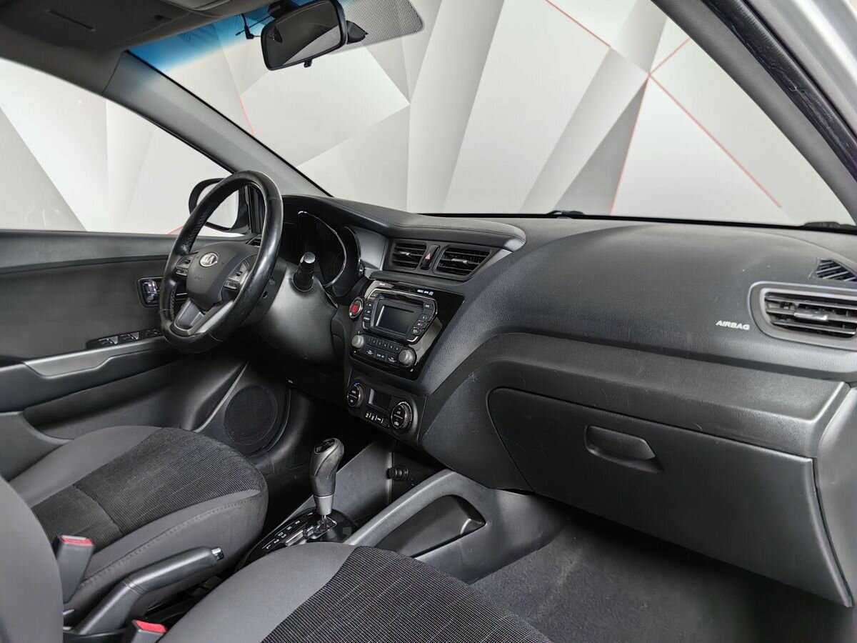 Kia Rio с пробегом — 2014 год. Фото: #3