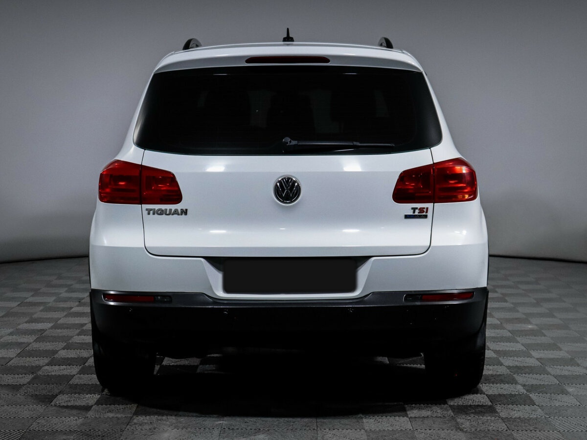 Volkswagen Tiguan с пробегом — 2013 год. Фото: #4