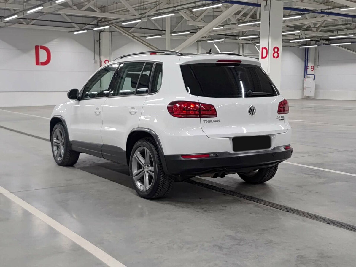 Volkswagen Tiguan с пробегом — 2016 год. Фото: #6