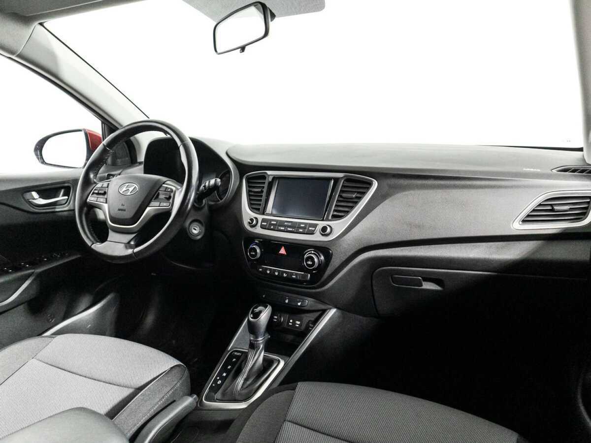 Hyundai Solaris с пробегом — 2017 год. Фото: #8