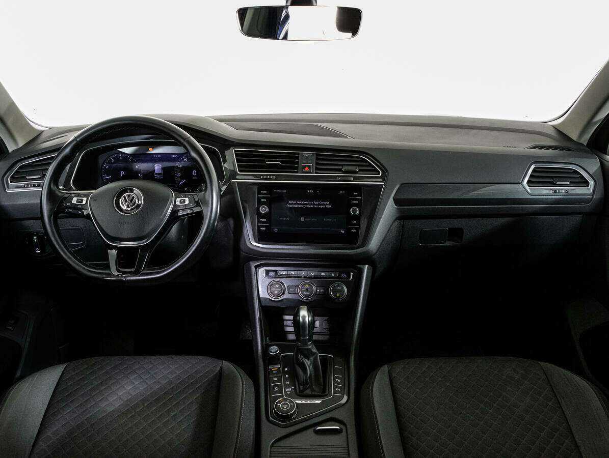 Volkswagen Tiguan с пробегом — 2017 год. Фото: #9