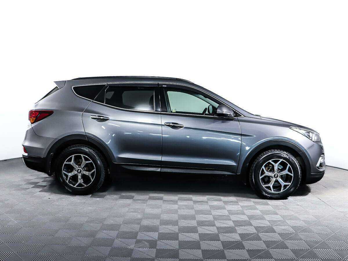 Hyundai Santa Fe с пробегом — 2016 год. Фото: #4