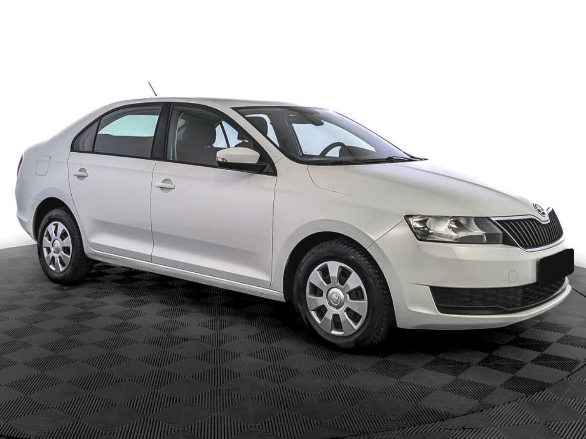 Skoda Rapid с пробегом — 2019 год. Фото: #2