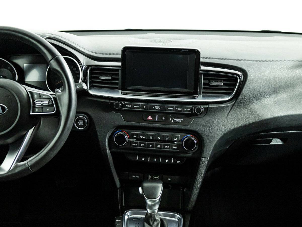 Kia Ceed с пробегом — 2019 год. Фото: #13