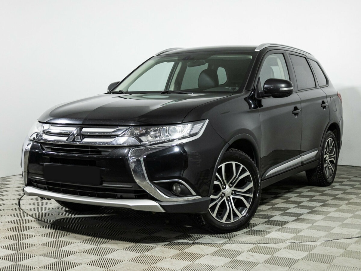 Mitsubishi Outlander с пробегом — 2016 год. Фото: #0