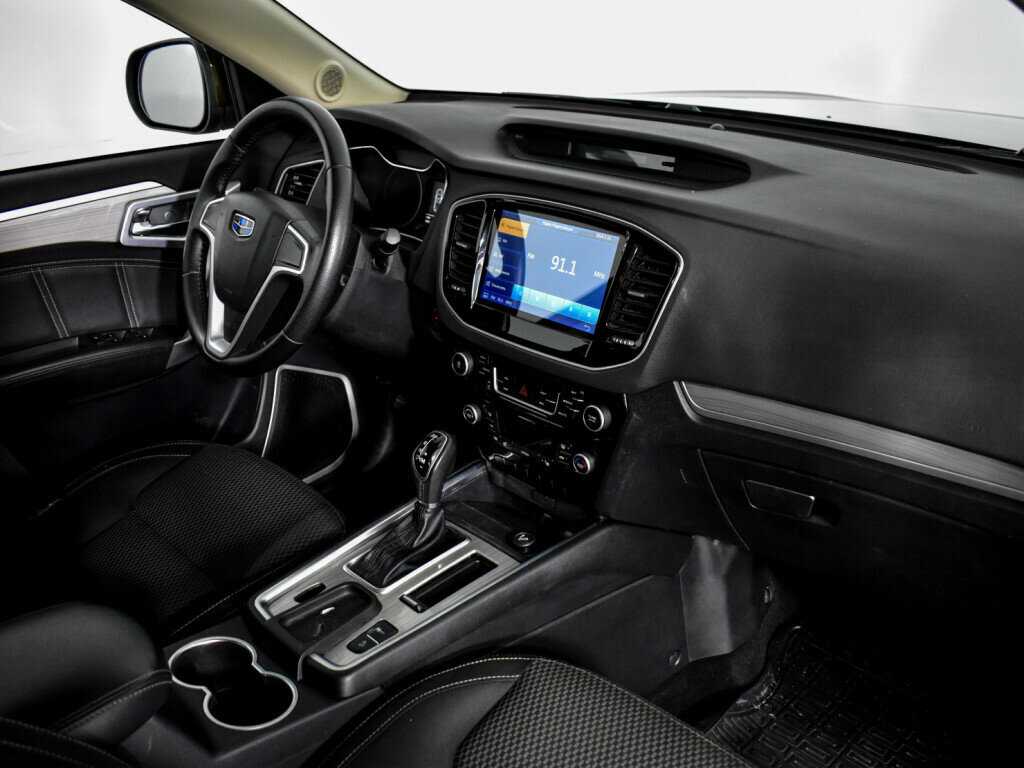 Geely Emgrand X7 с пробегом — 2019 год. Фото: #11