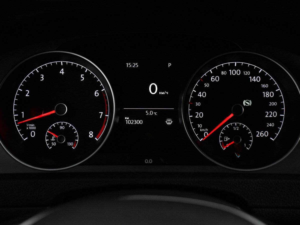 Volkswagen Golf с пробегом — 2013 год. Фото: #17