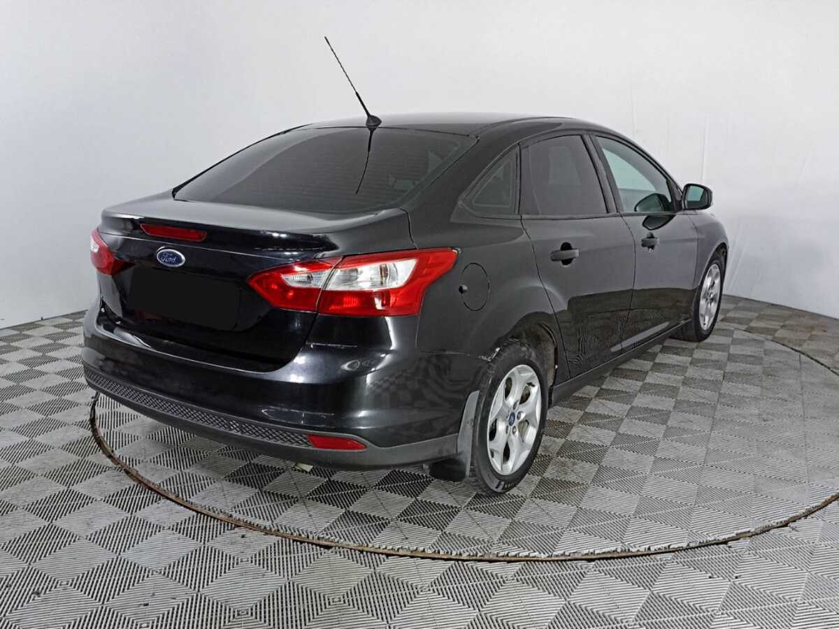 Ford Focus с пробегом — 2014 год. Фото: #4