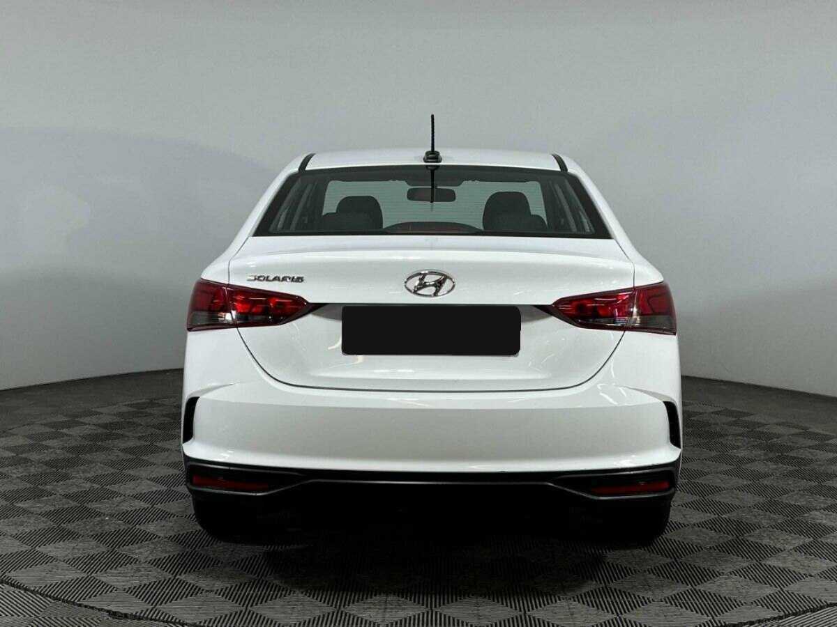 Hyundai Solaris с пробегом — 2020 год. Фото: #4