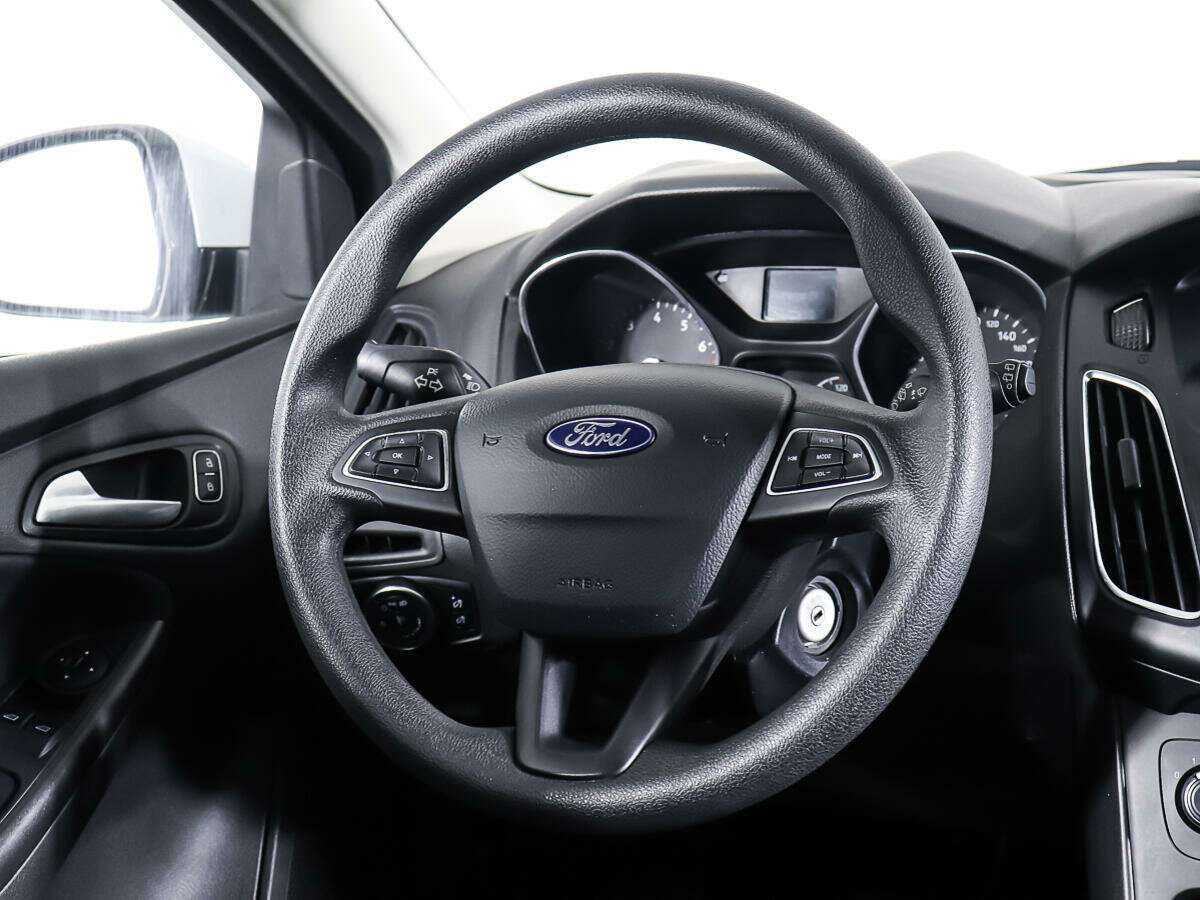 Ford Focus с пробегом — 2018 год. Фото: #12