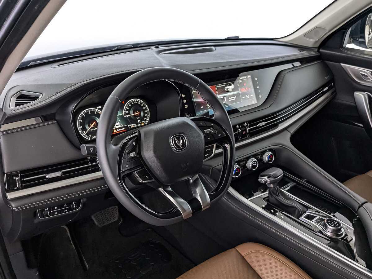 Changan CS95 с пробегом — 2023 год. Фото: #10