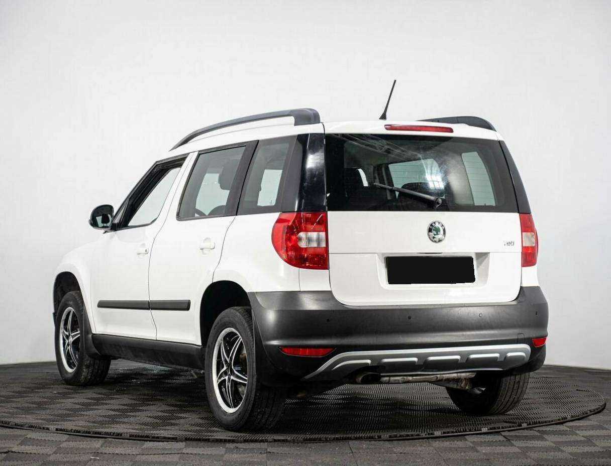 Skoda Yeti с пробегом — 2013 год. Фото: #3