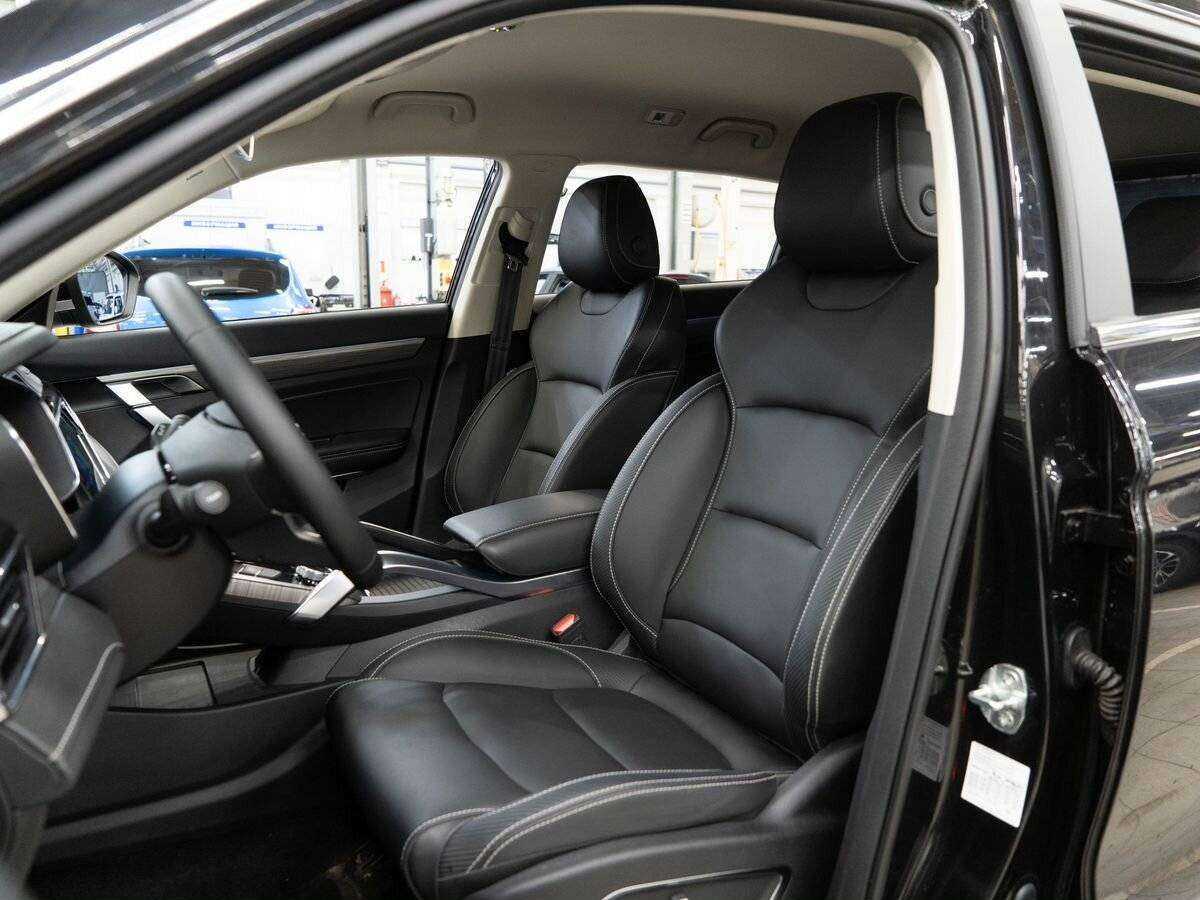 Geely Atlas Pro с пробегом — 2022 год. Фото: #5