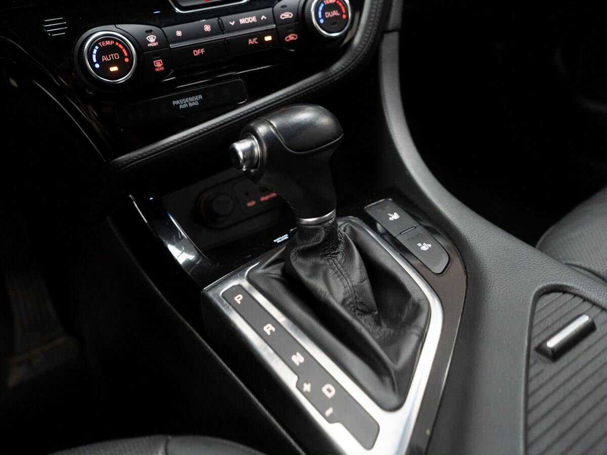 Kia Optima с пробегом — 2014 год. Фото: #10