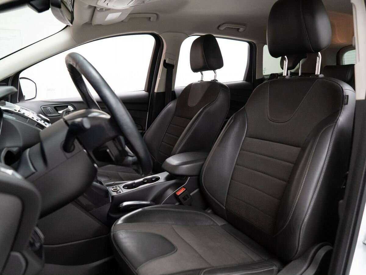 Ford Kuga с пробегом — 2016 год. Фото: #5