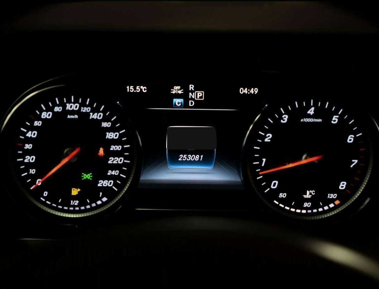 Mercedes-Benz E-Класс с пробегом — 2017 год. Фото: #10