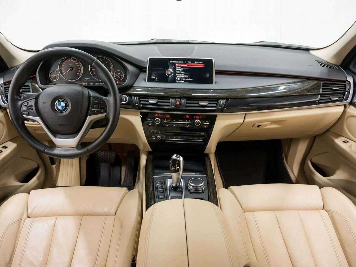 BMW X5 с пробегом — 2015 год. Фото: #10