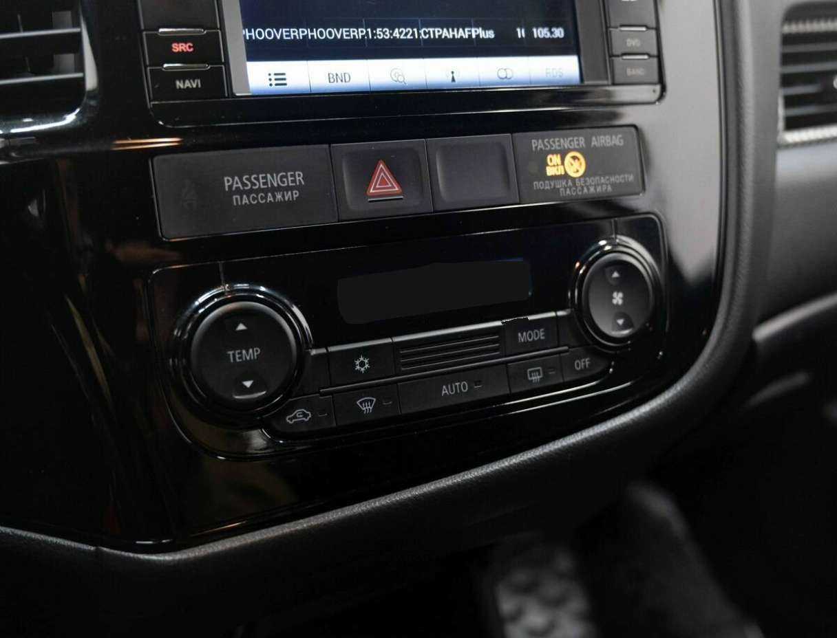 Mitsubishi Outlander с пробегом — 2016 год. Фото: #20