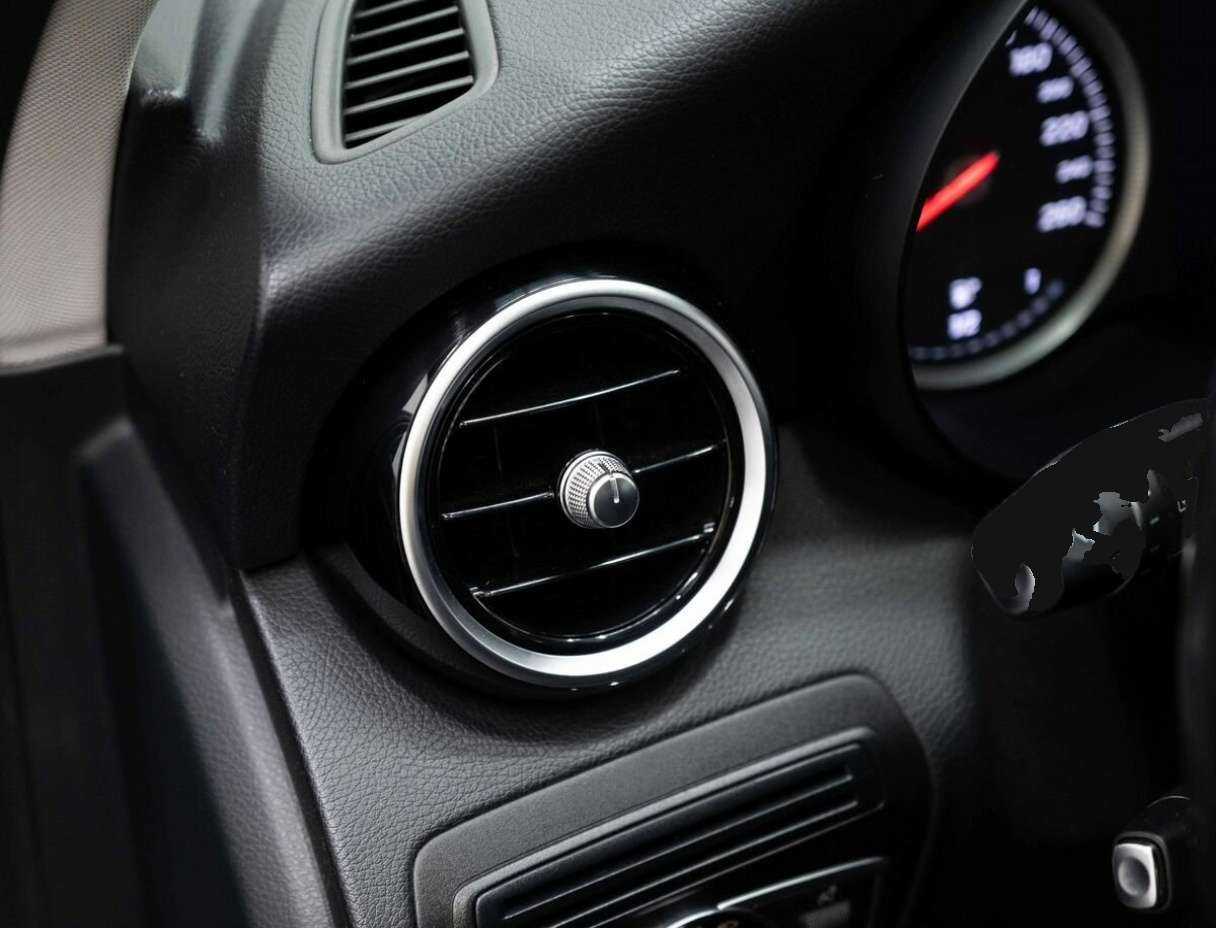 Mercedes-Benz C-Класс с пробегом — 2015 год. Фото: #15