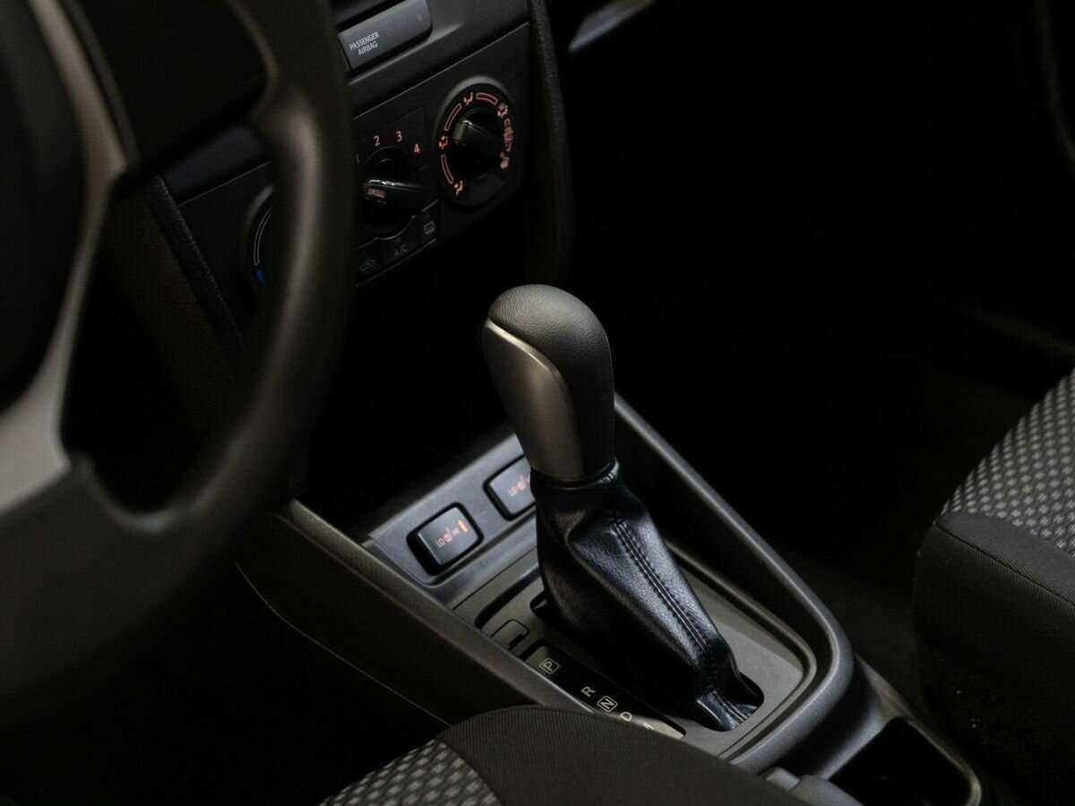 Suzuki Vitara с пробегом — 2015 год. Фото: #9