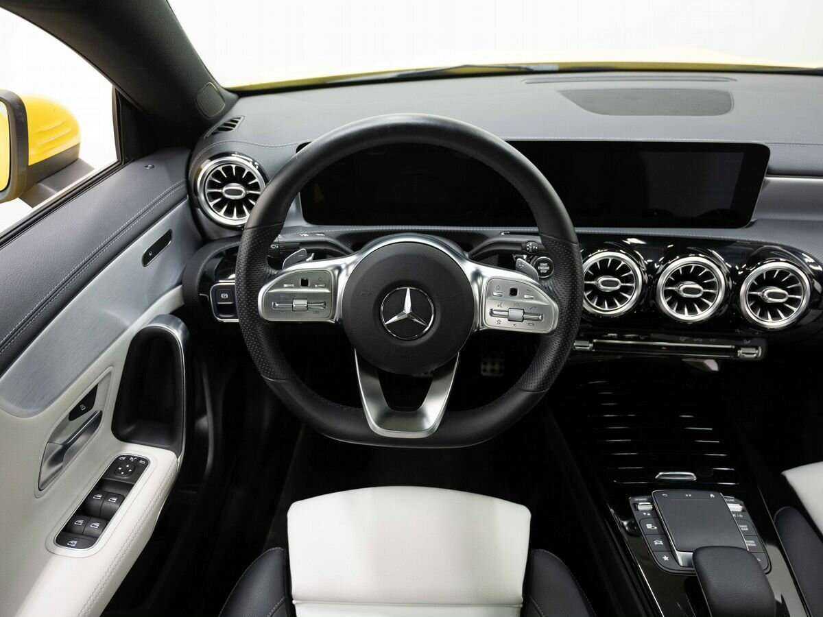 Mercedes-Benz CLA с пробегом — 2020 год. Фото: #11