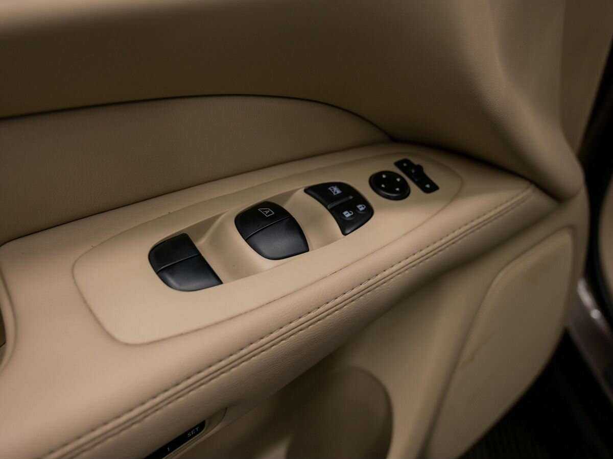 Nissan Pathfinder с пробегом — 2014 год. Фото: #18