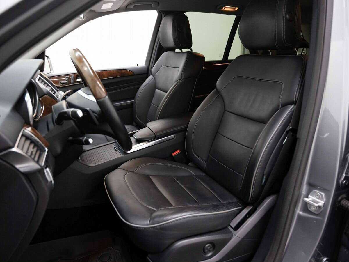 Mercedes-Benz M-Класс с пробегом — 2012 год. Фото: #9