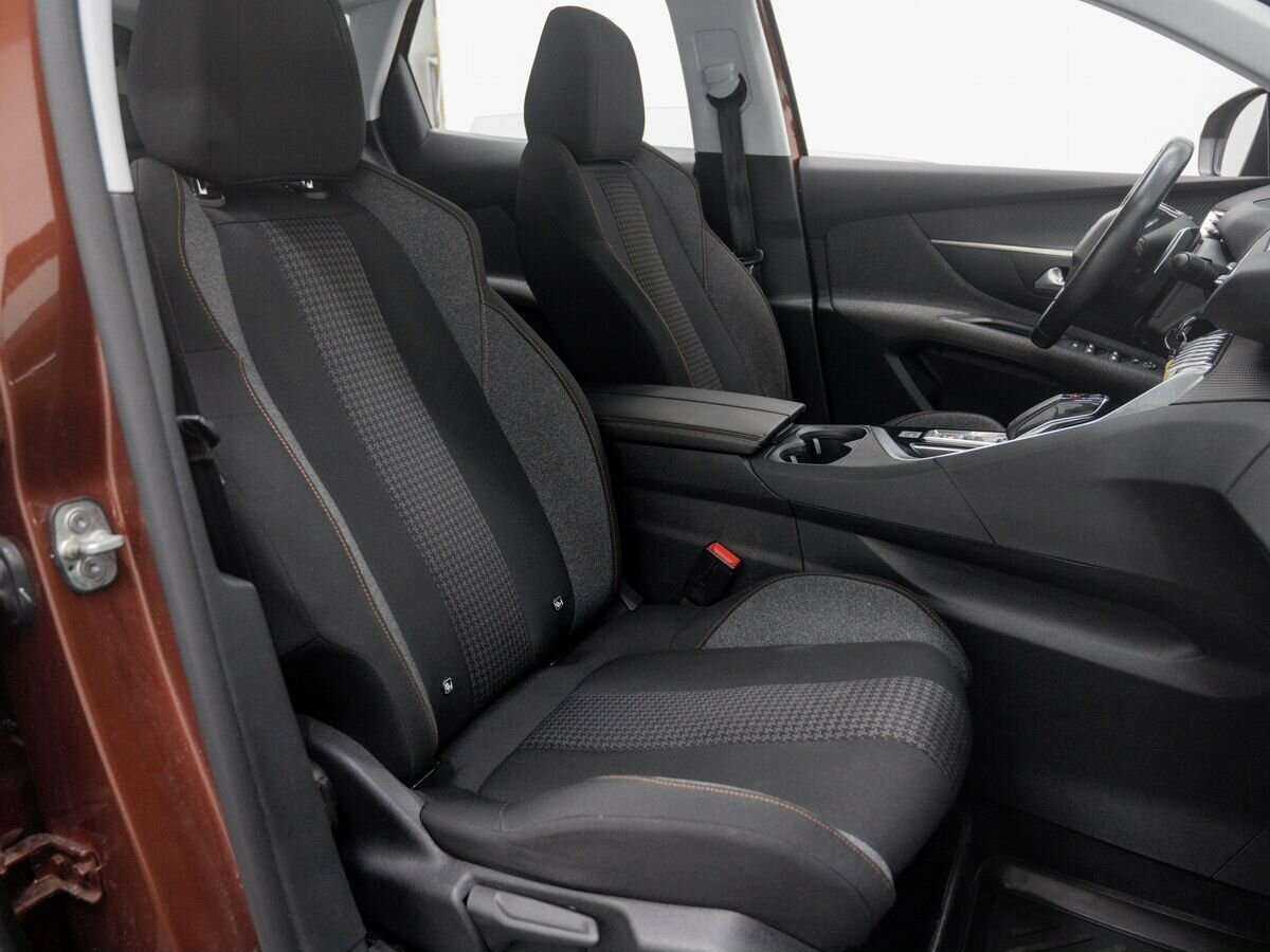 Peugeot 3008 с пробегом — 2018 год. Фото: #7