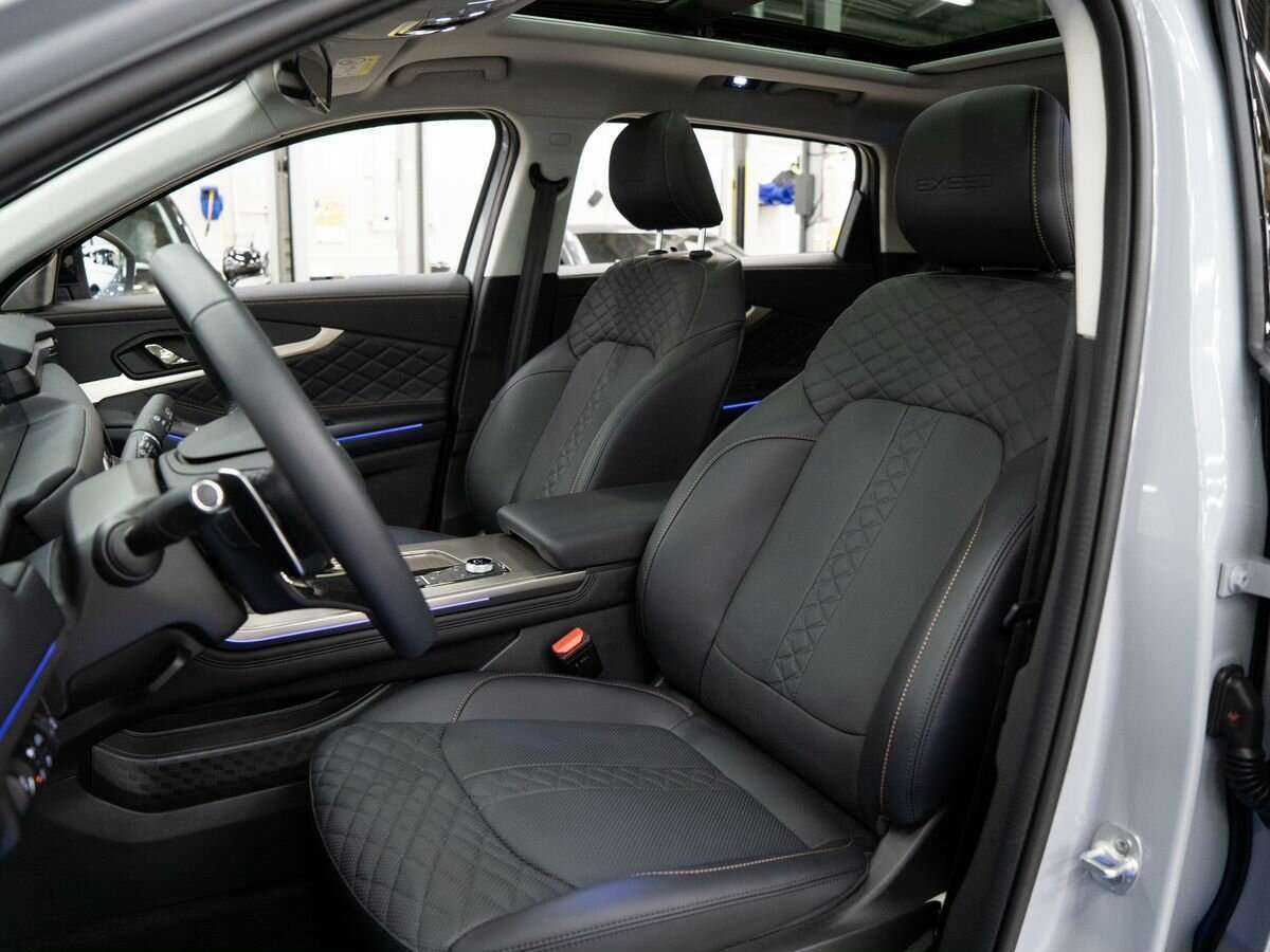 EXEED TXL с пробегом — 2023 год. Фото: #7