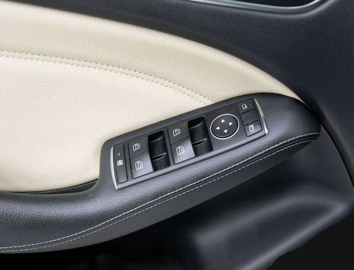 Mercedes-Benz B-Класс с пробегом — 2013 год. Фото: #12