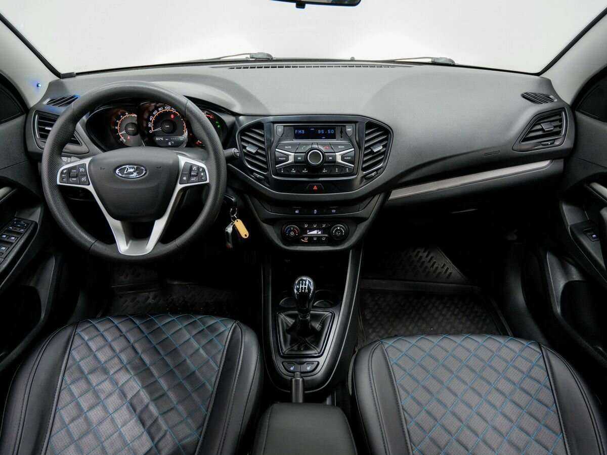 Lada (ВАЗ) Vesta с пробегом — 2019 год. Фото: #10