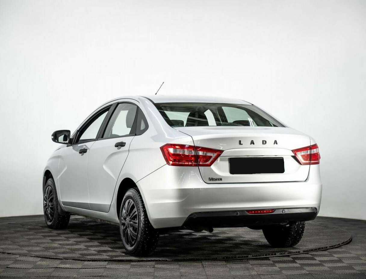 Lada (ВАЗ) Vesta с пробегом — 2020 год. Фото: #5