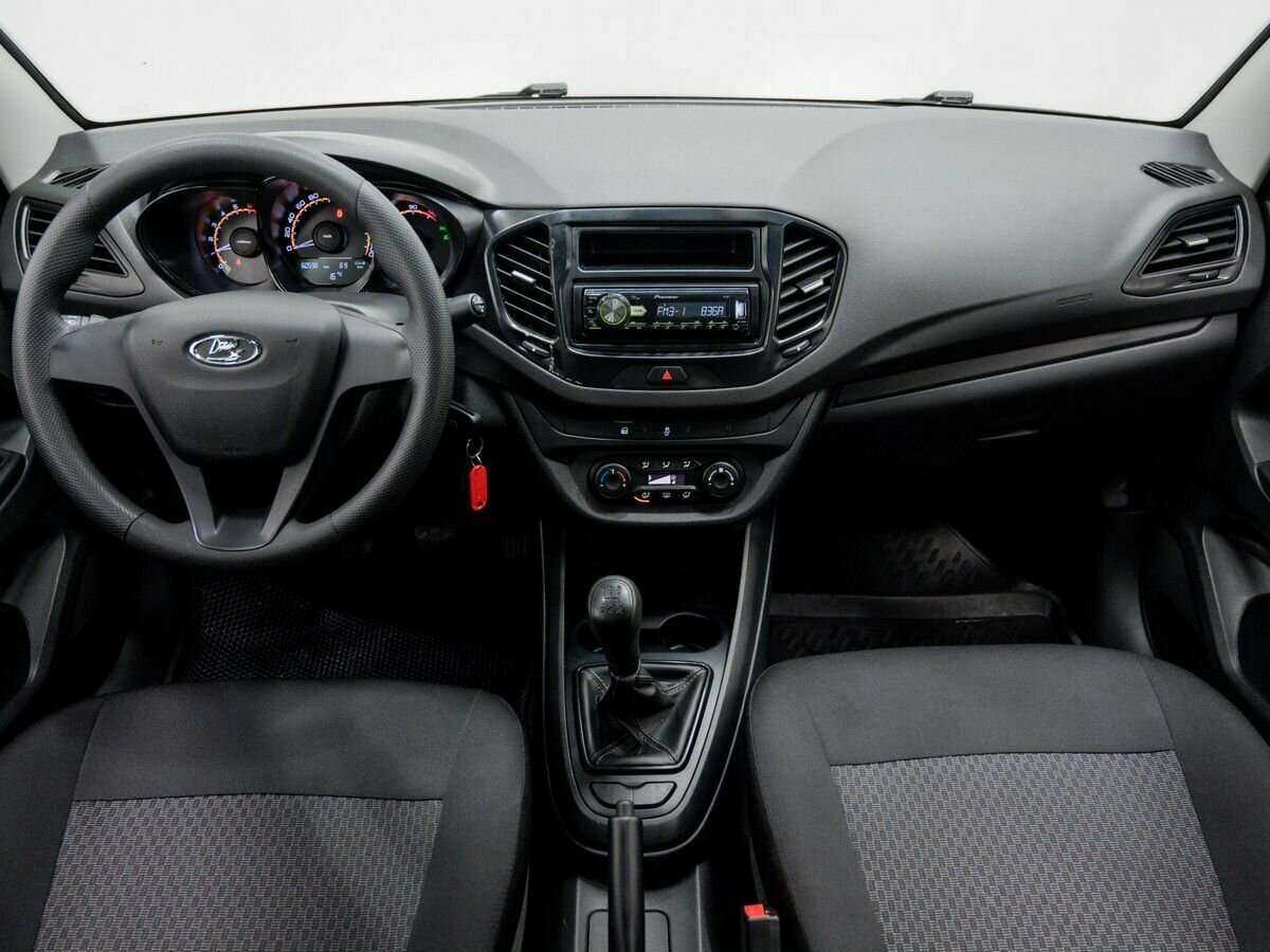 Lada (ВАЗ) Vesta с пробегом — 2020 год. Фото: #9