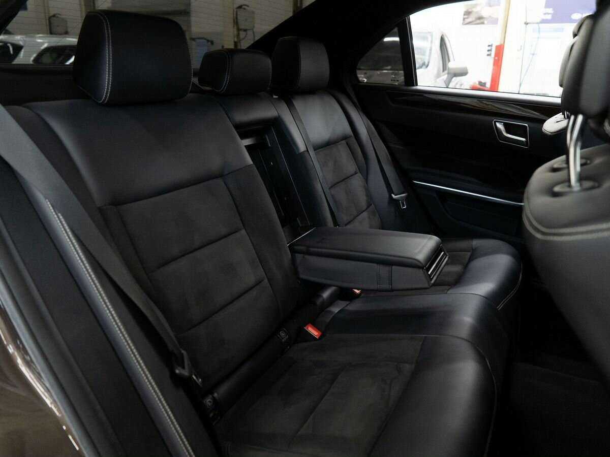 Mercedes-Benz E-Класс с пробегом — 2013 год. Фото: #7