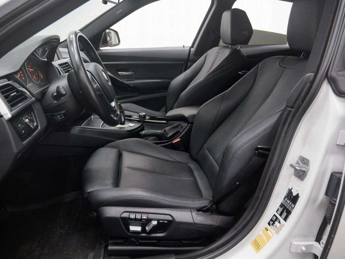 BMW 3 серии с пробегом — 2017 год. Фото: #17