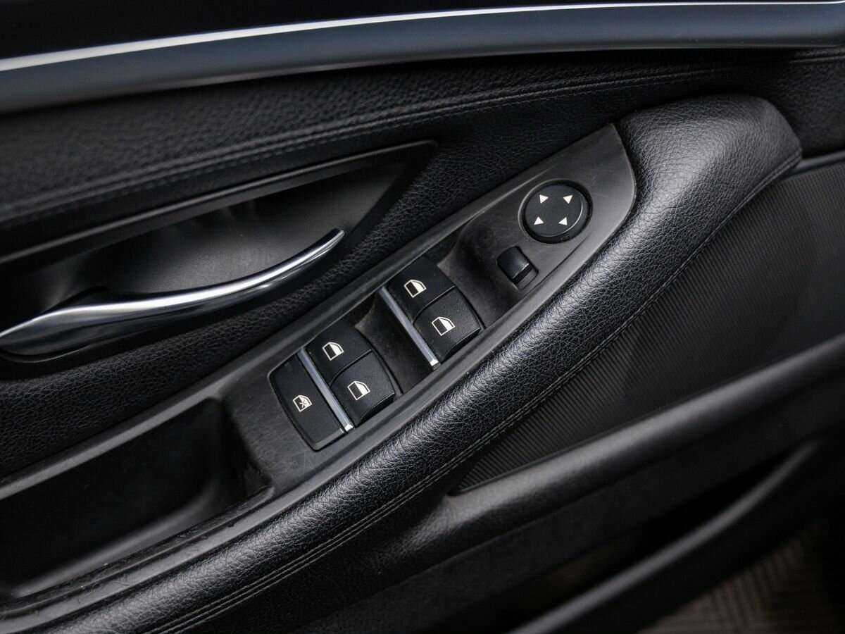 BMW 5 серии с пробегом — 2013 год. Фото: #14