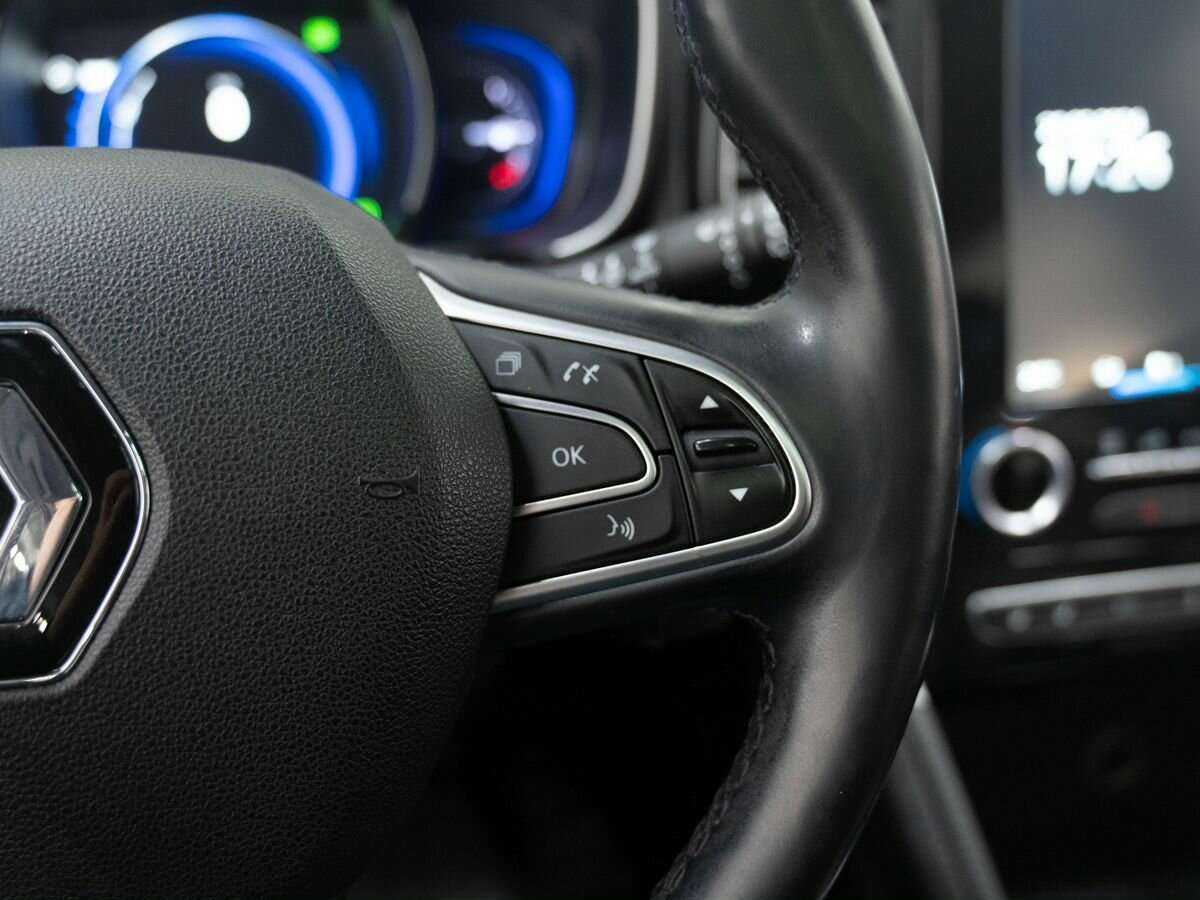 Renault Koleos с пробегом — 2017 год. Фото: #18