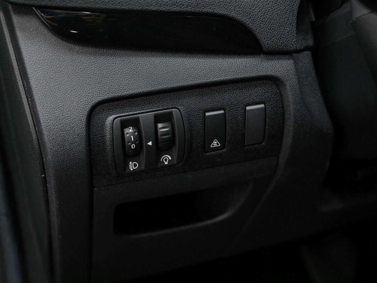 Renault Scenic с пробегом — 2013 год. Фото: #13